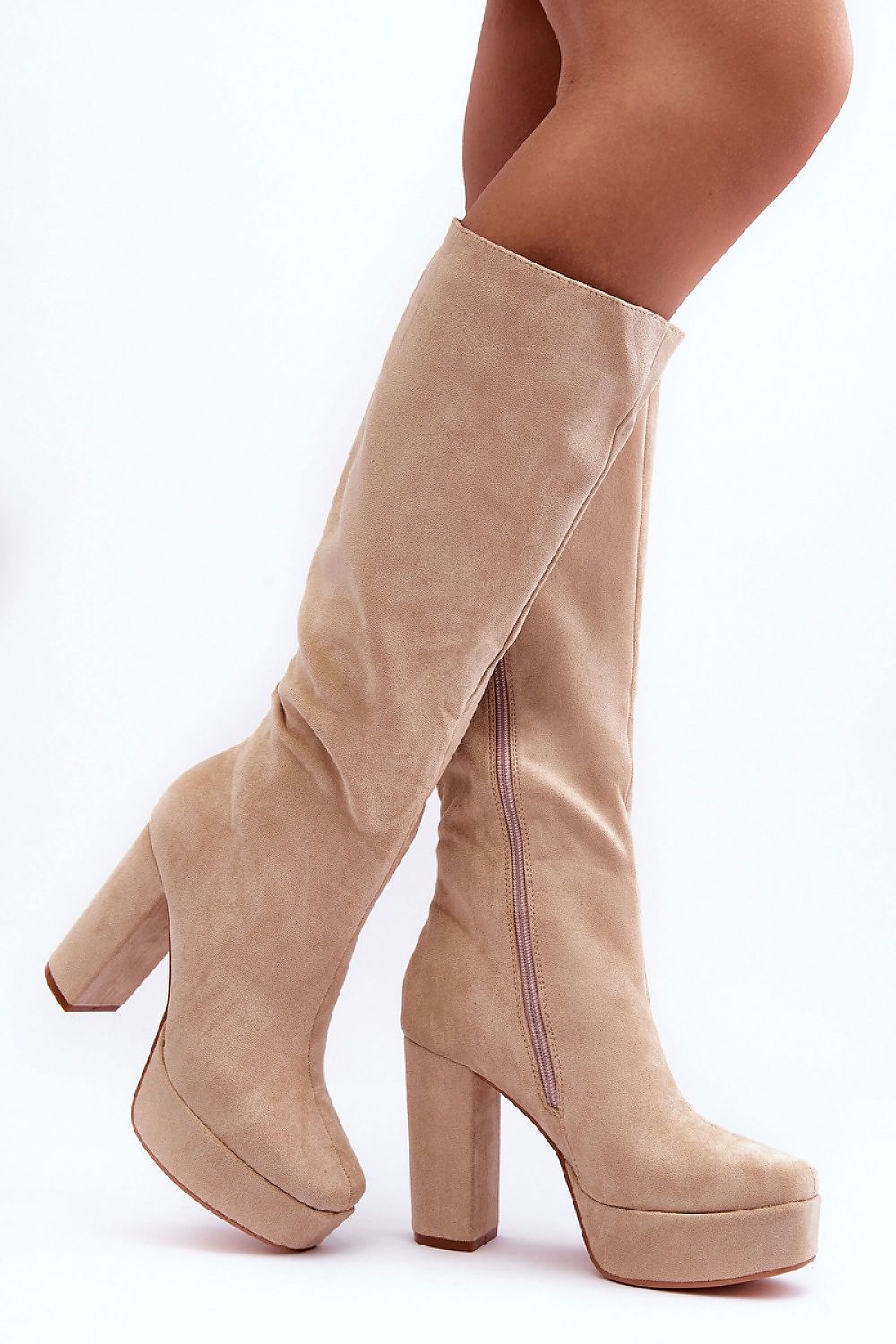 Stiefel mit Absätzen Model 184878 Step in style