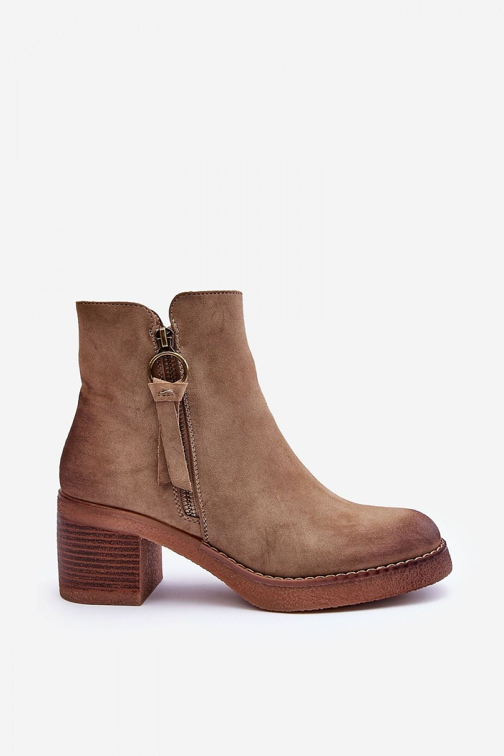 Stiefeletten mit Absatz Model 185447 Step in style