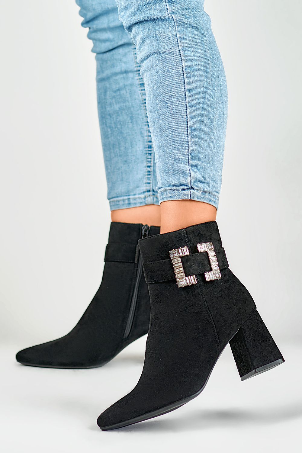 Stiefeletten mit Absatz Model 186498 PRIMO