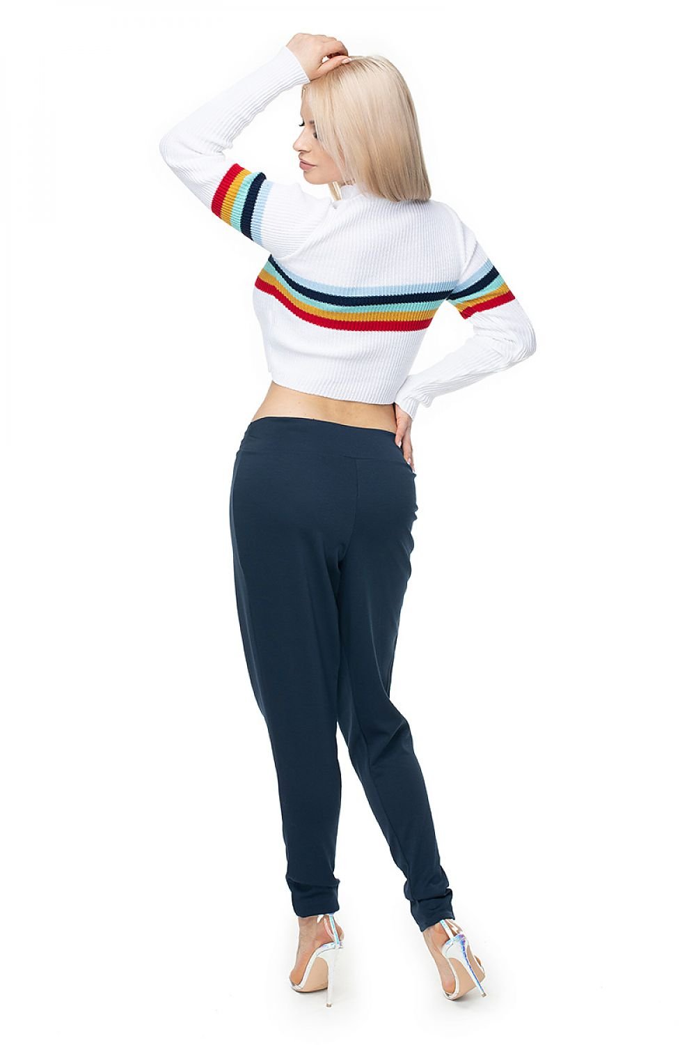 Kurzpullover Model 131598 PeeKaBoo