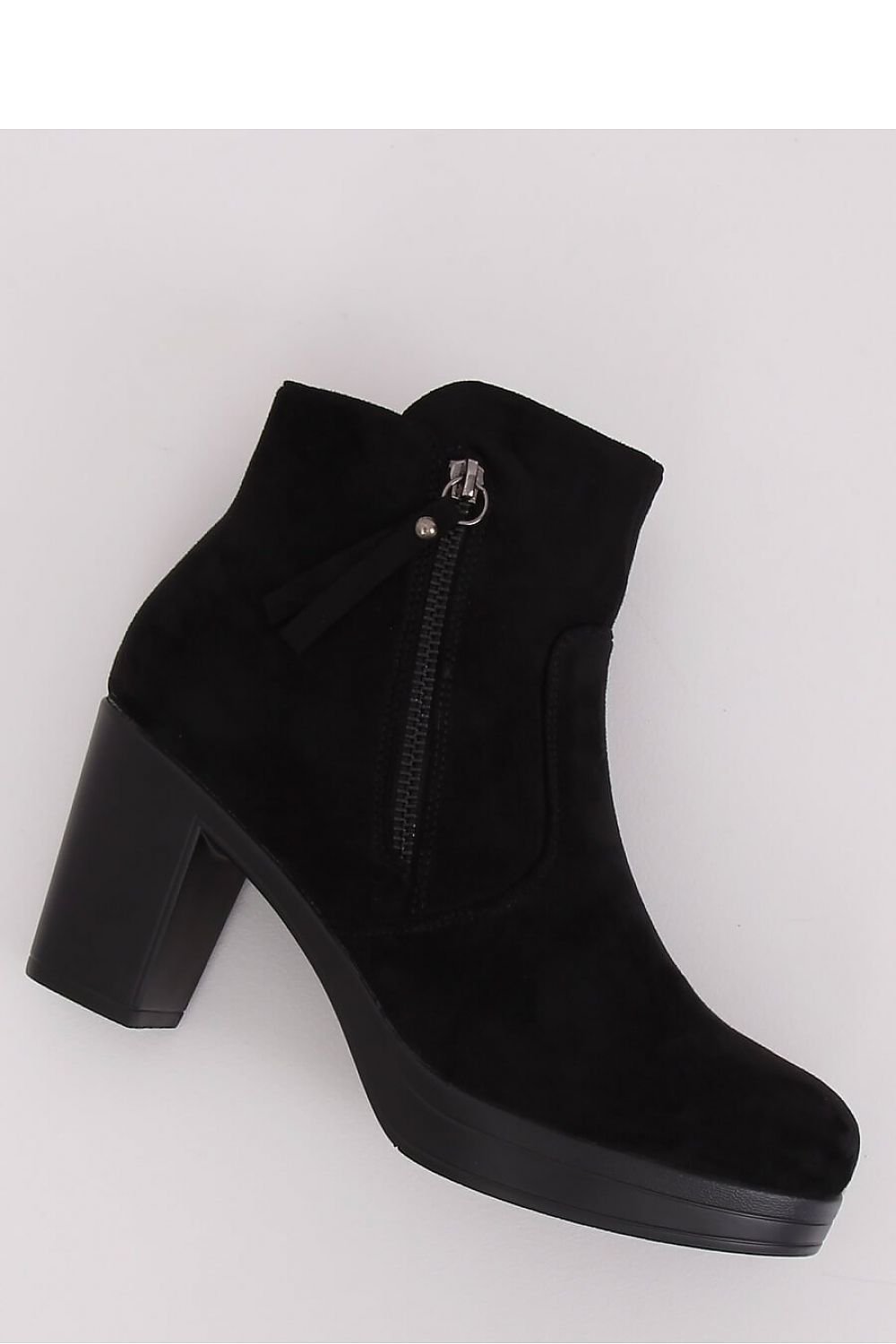 Stiefeletten mit Absatz Model 135573 Inello