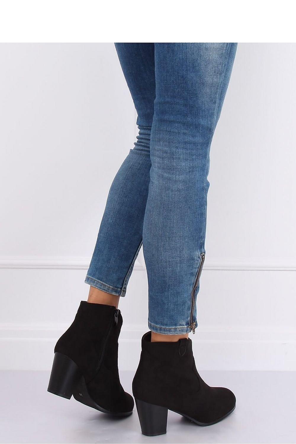 Stiefeletten mit Absatz Model 135829 Inello