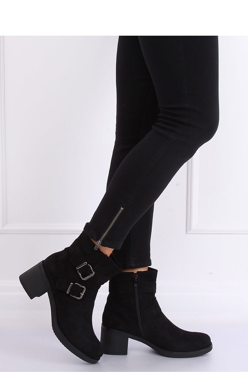 Stiefeletten mit Absatz Model 136849 Inello
