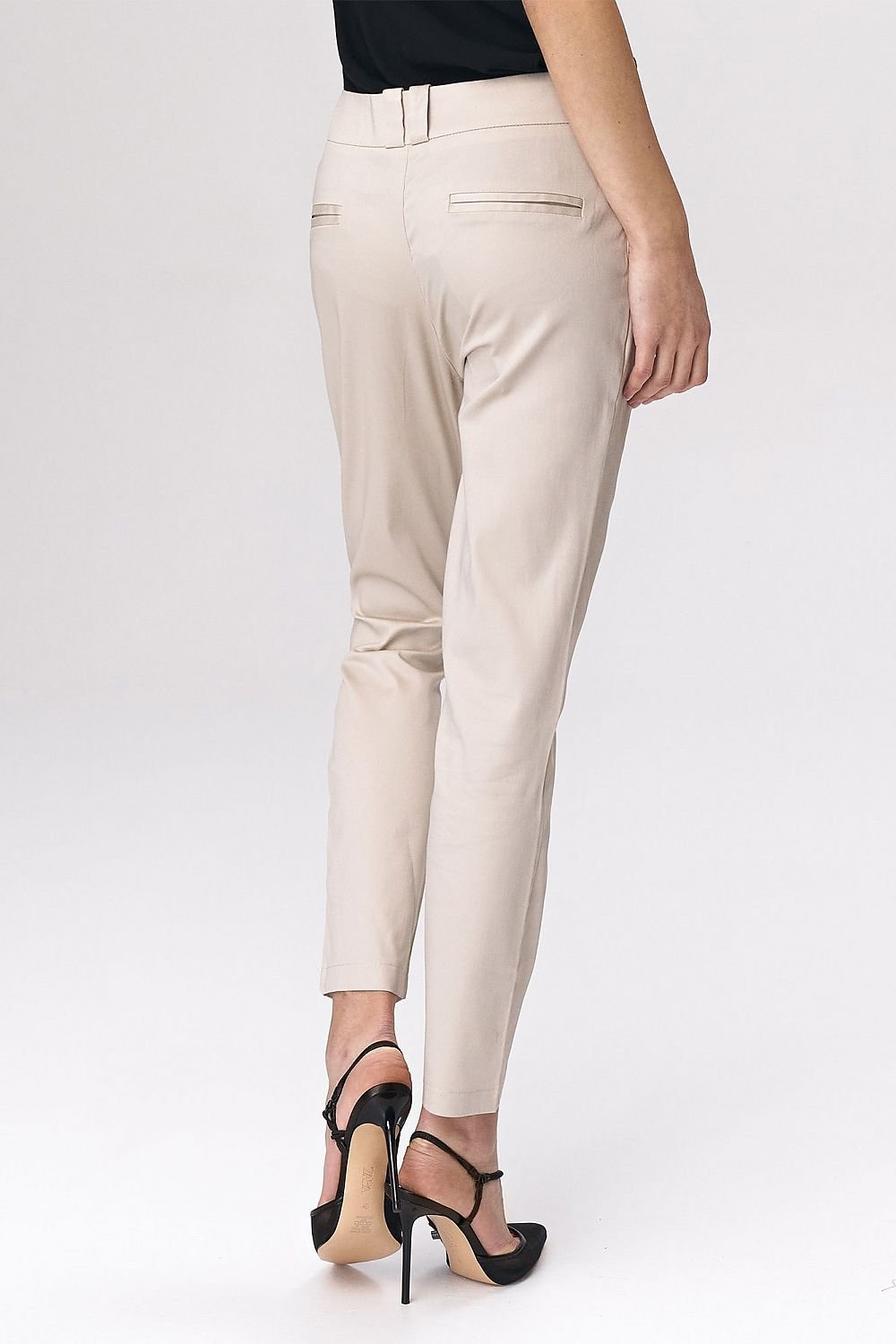 Lange Hose Model 141304 Nife