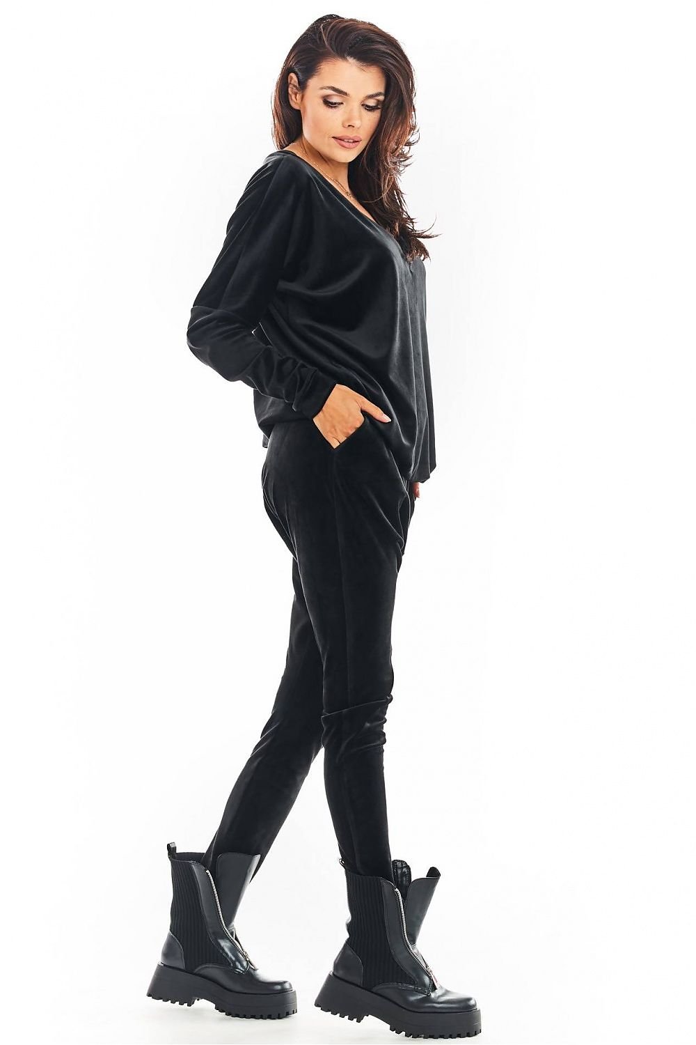 Sportanzug Hosen Model 149776 awama