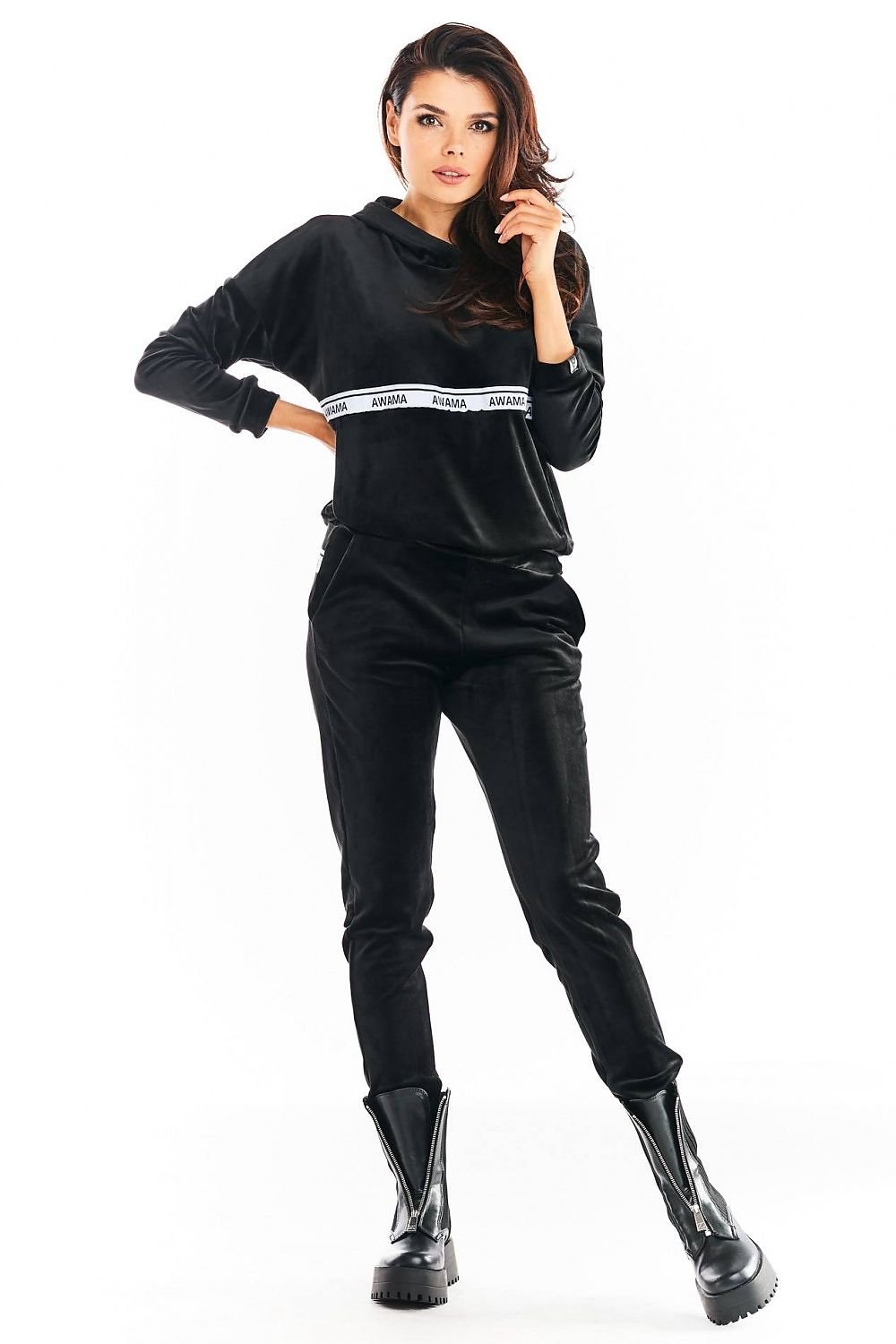 Sportanzug Hosen Model 149784 awama