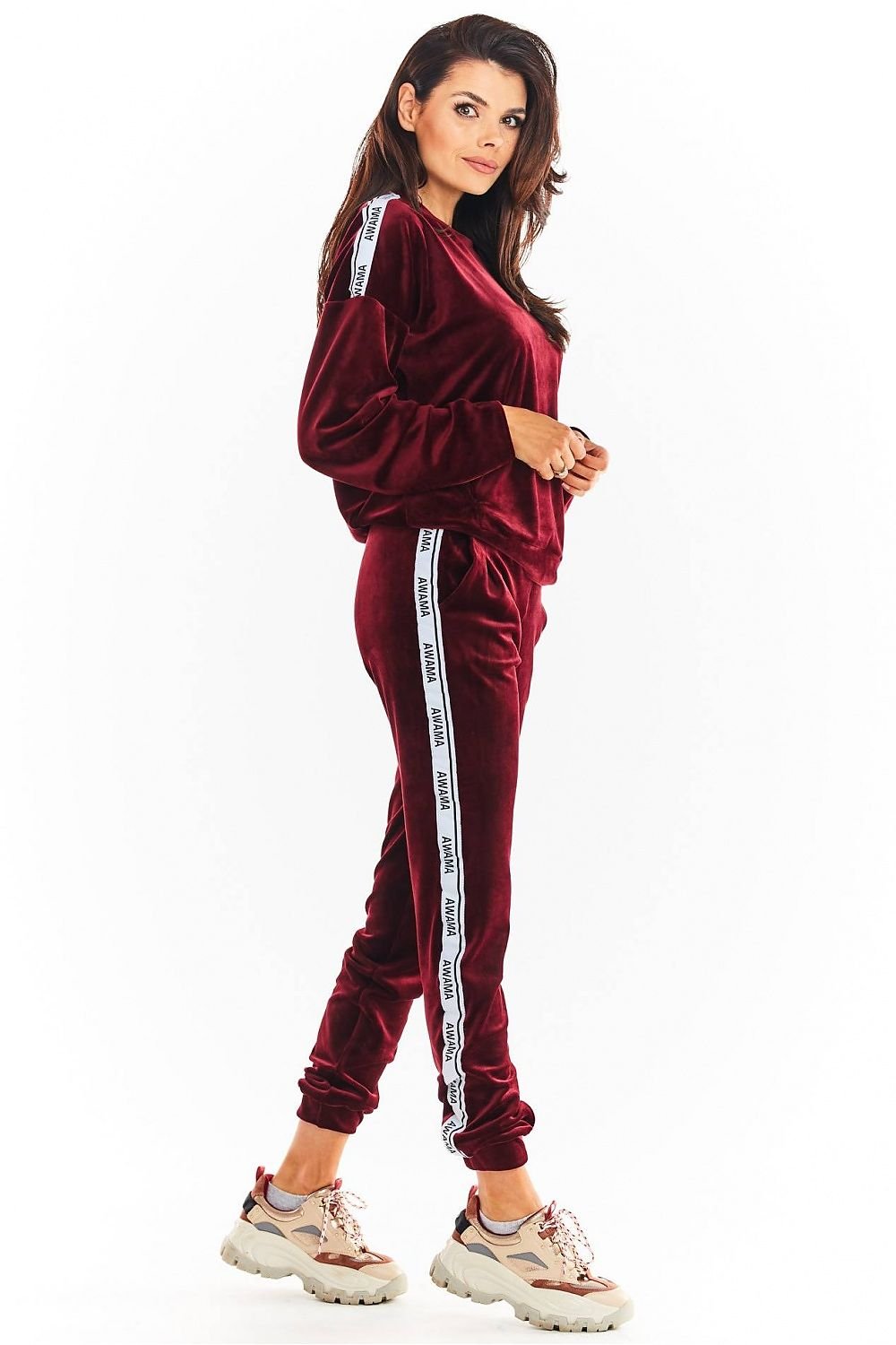 Sportanzug Hosen Model 149802 awama
