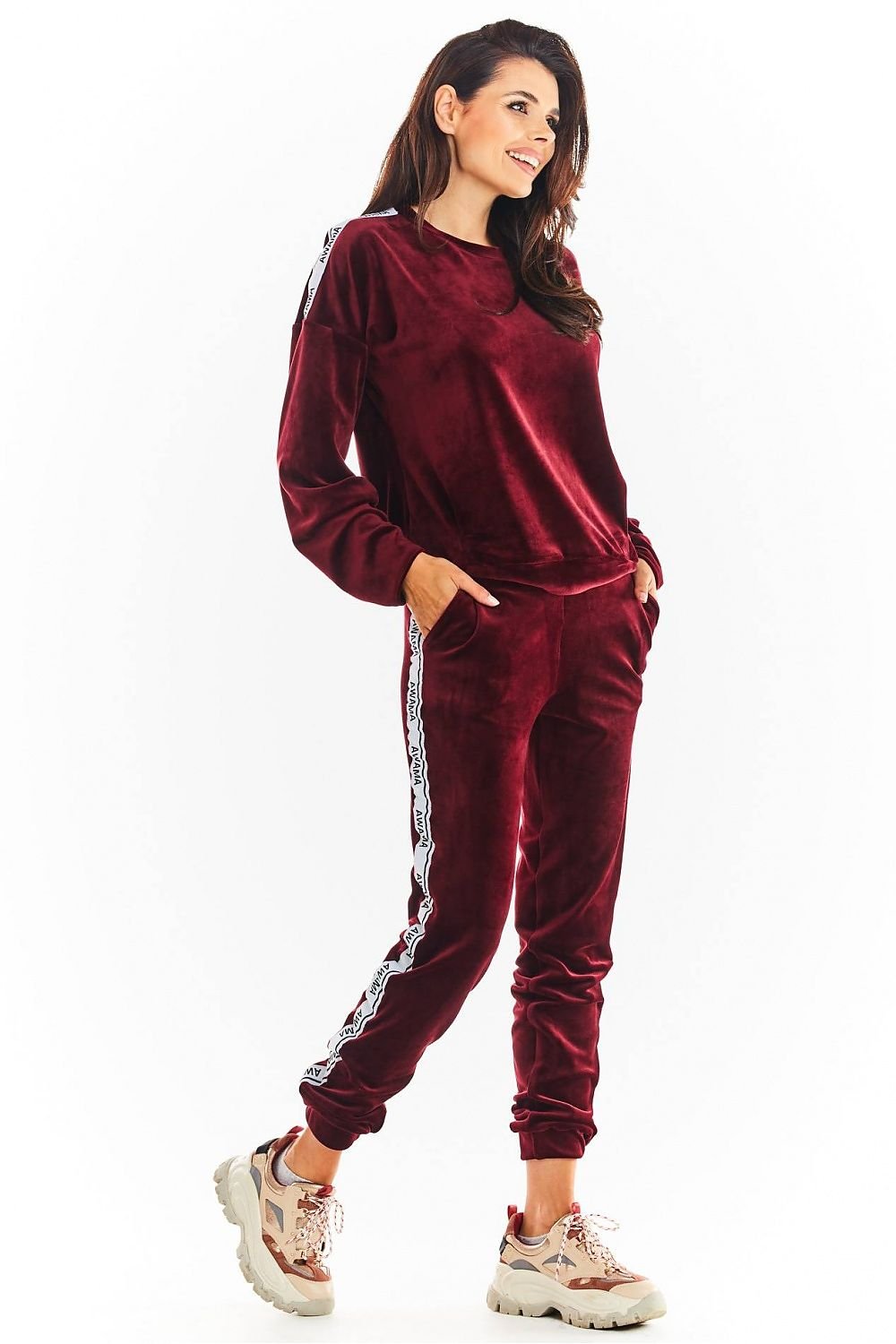 Sportanzug Hosen Model 149802 awama