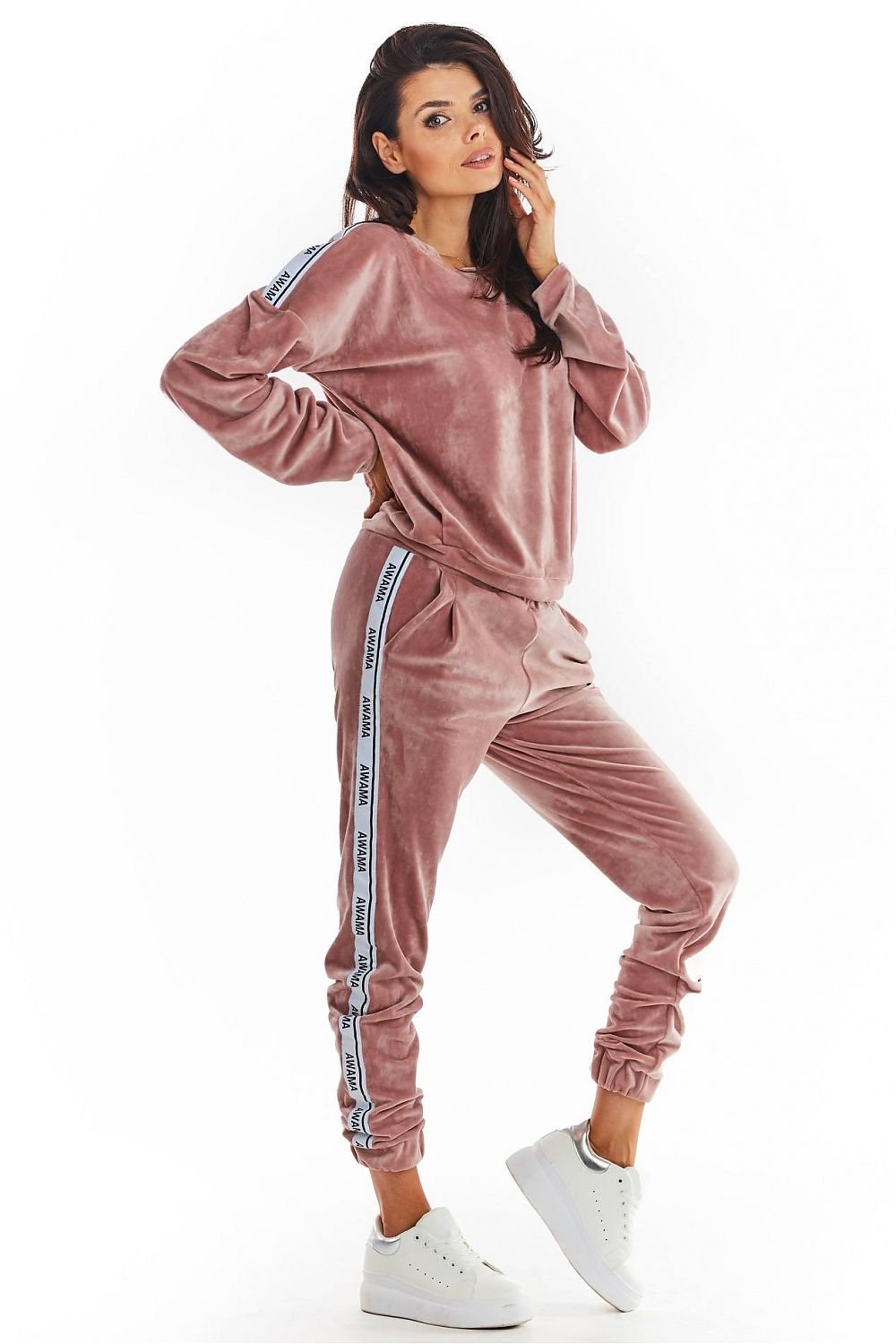 Sportanzug Hosen Model 149803 awama