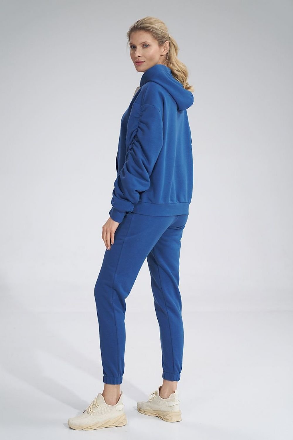 Sportanzug Hosen Model 155922 Figl