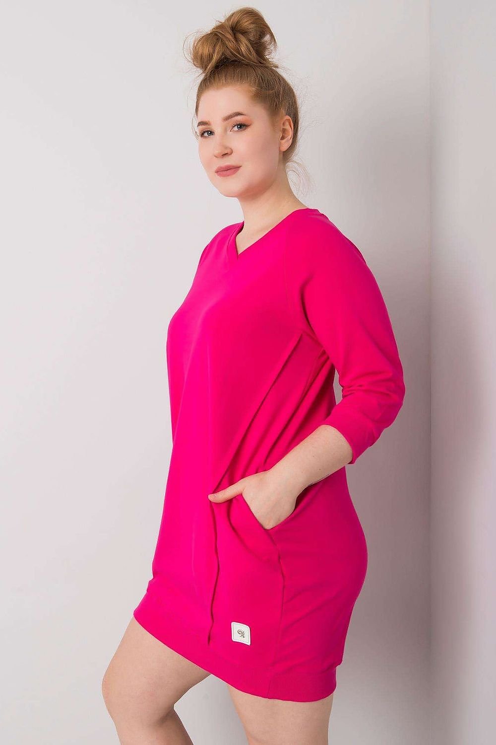 Plus-Size Kleider Model 160076 Relevance