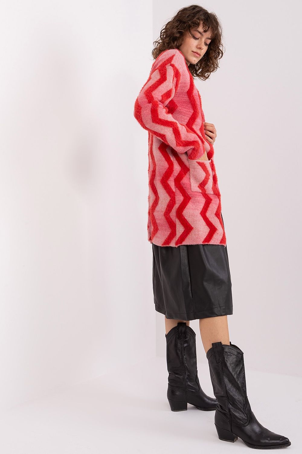 Cardigan Model 188855 AT