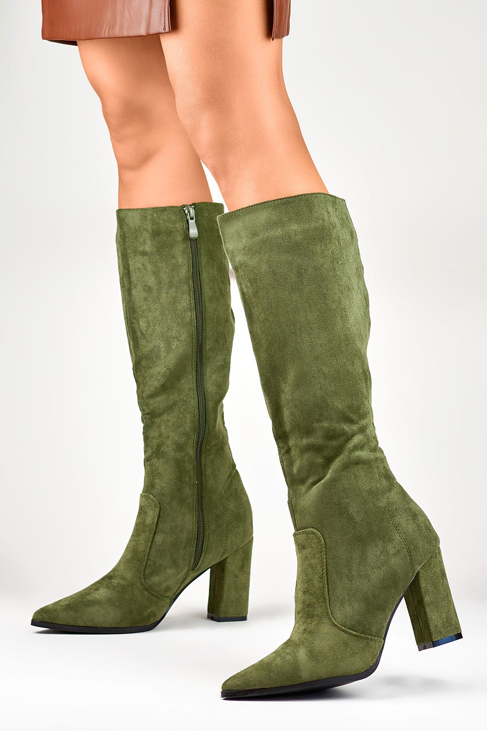 Stiefel mit Absätzen Model 189135 PRIMO