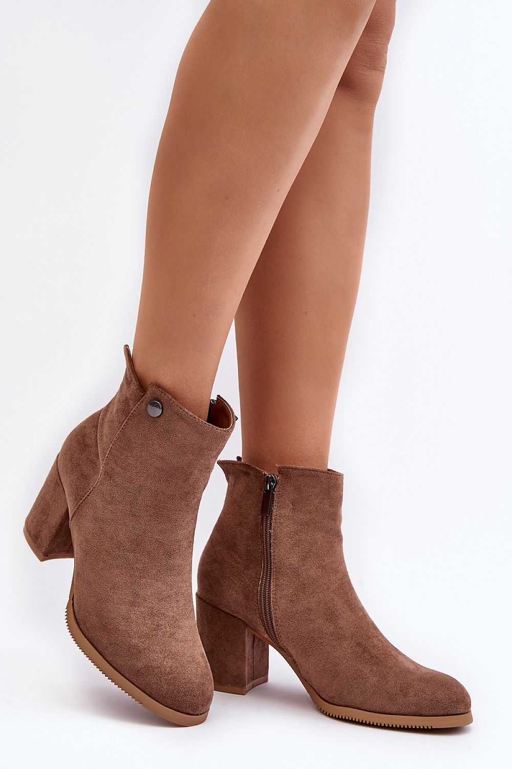 Stiefeletten mit Absatz Model 190192 Step in style