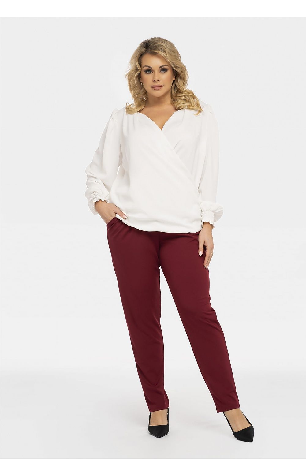 Plus-Size Bluse Model 190969 Karko