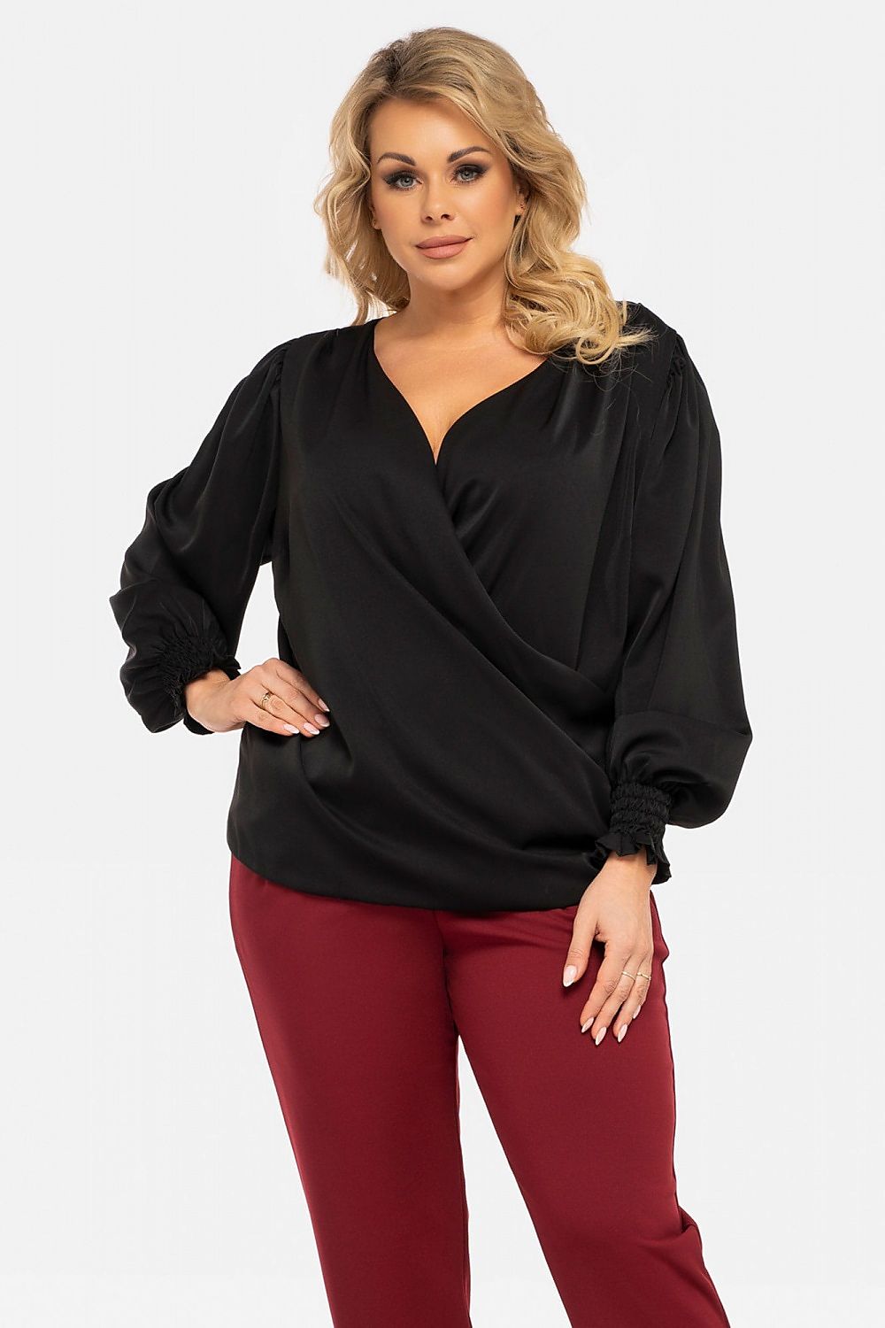 Plus-Size Bluse Model 190970 Karko