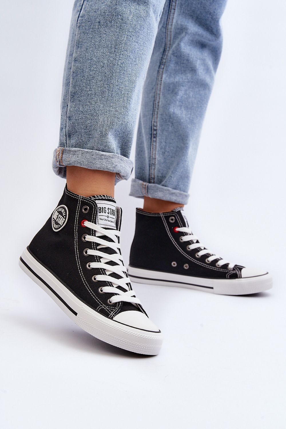 Sneakers Model 192304 Step in style