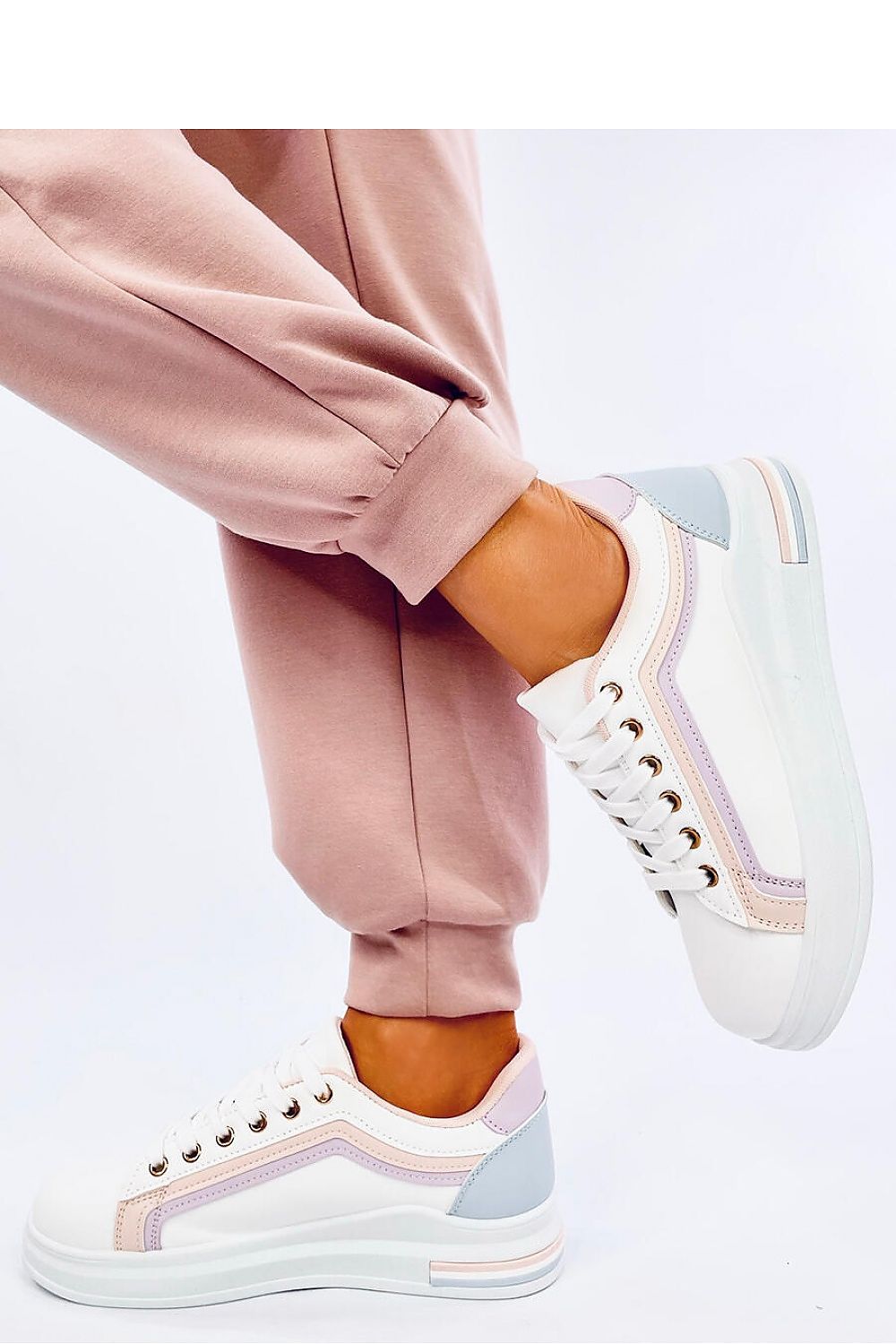 Sportschuhe Model 192578 Inello