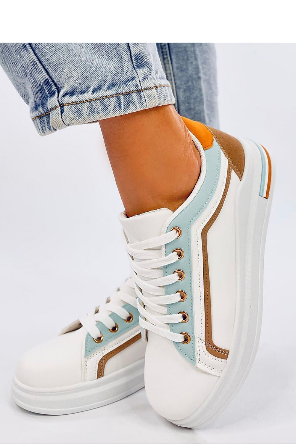 Sportschuhe Model 192579 Inello