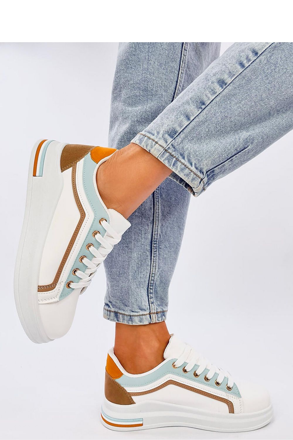 Sportschuhe Model 192579 Inello