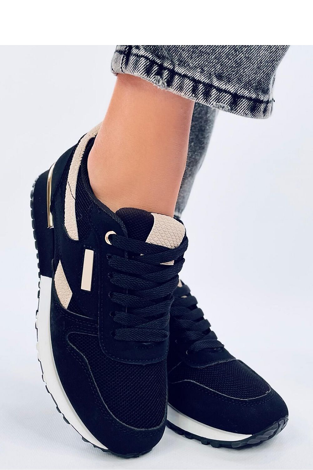 Sportschuhe Model 192581 Inello