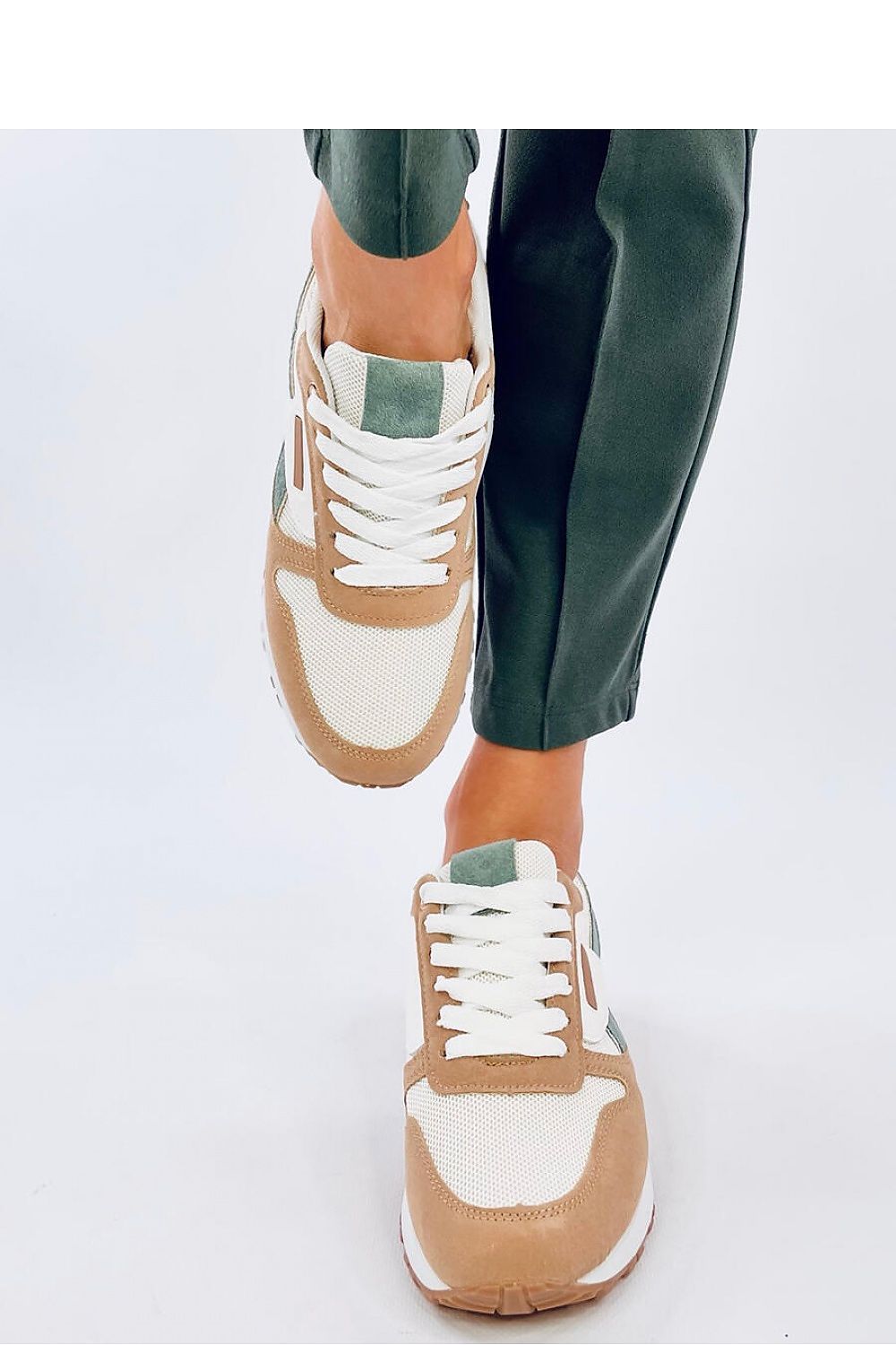 Sportschuhe Model 192584 Inello