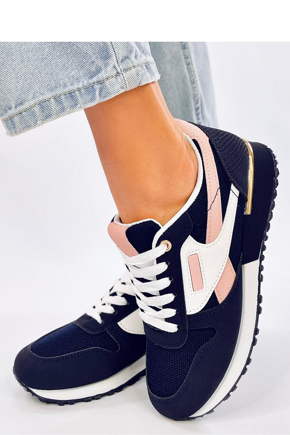 Sportschuhe Model 192585 Inello