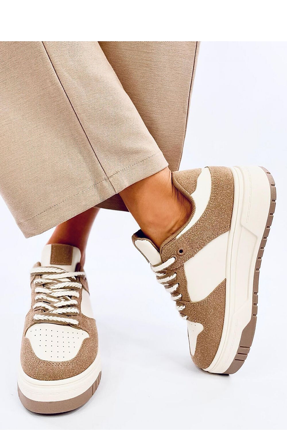 Sportschuhe Model 192594 Inello