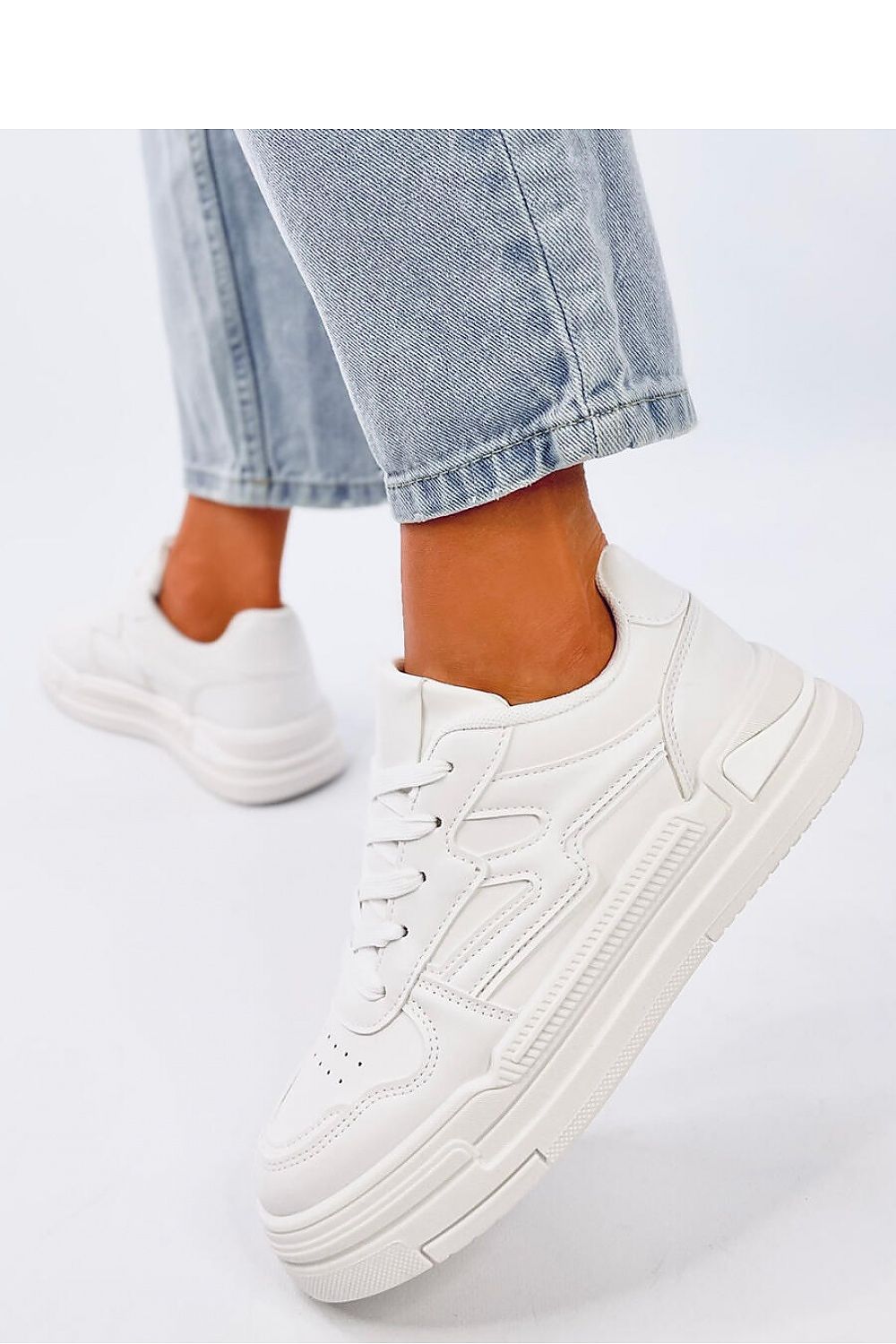 Sportschuhe Model 193385 Inello