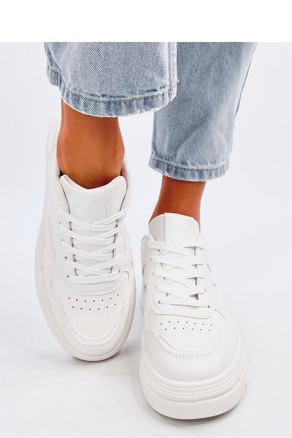 Sportschuhe Model 193385 Inello