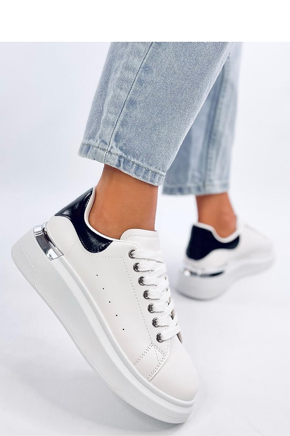 Sportschuhe Model 193458 Inello