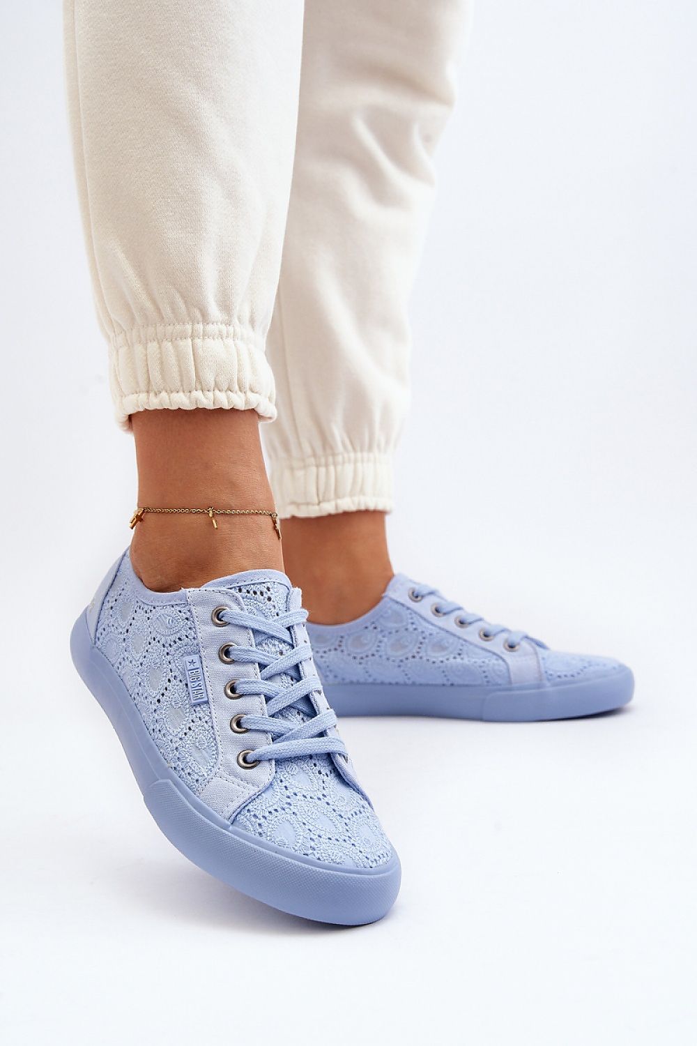 Sneakers Model 193541 Step in style