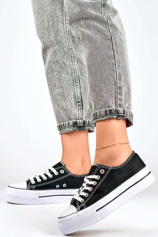 Sneakers Model 193738 PRIMO