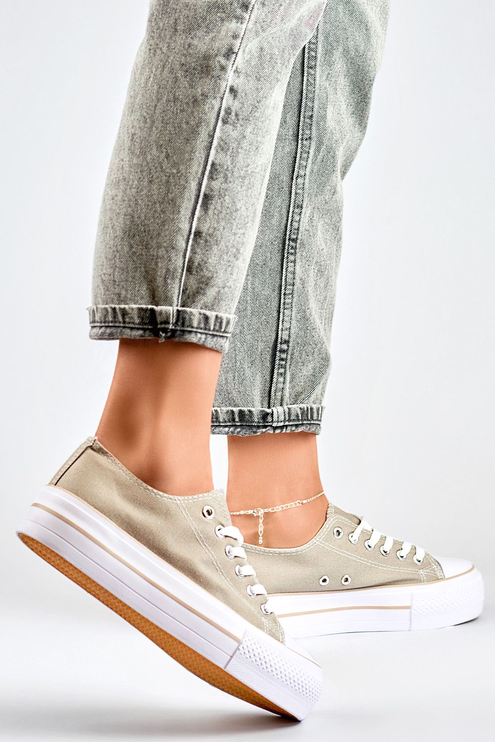 Sneakers Model 193740 PRIMO