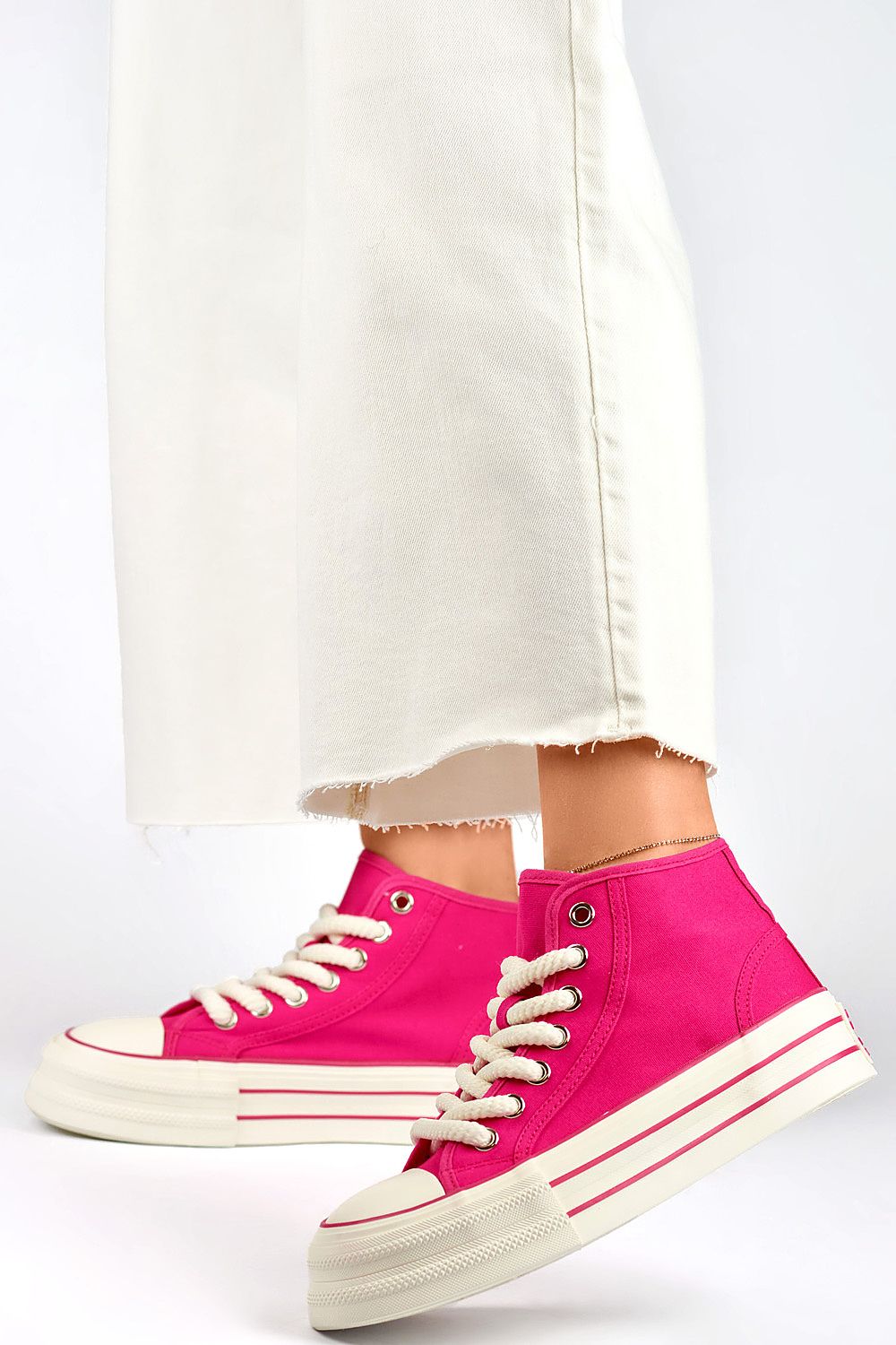 Sneakers Model 193748 PRIMO