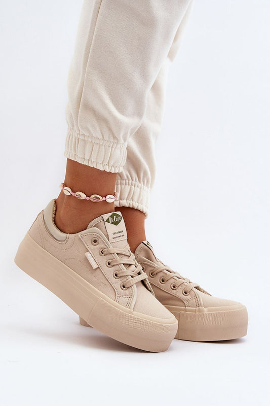 Sneakers Model 194145 Step in style
