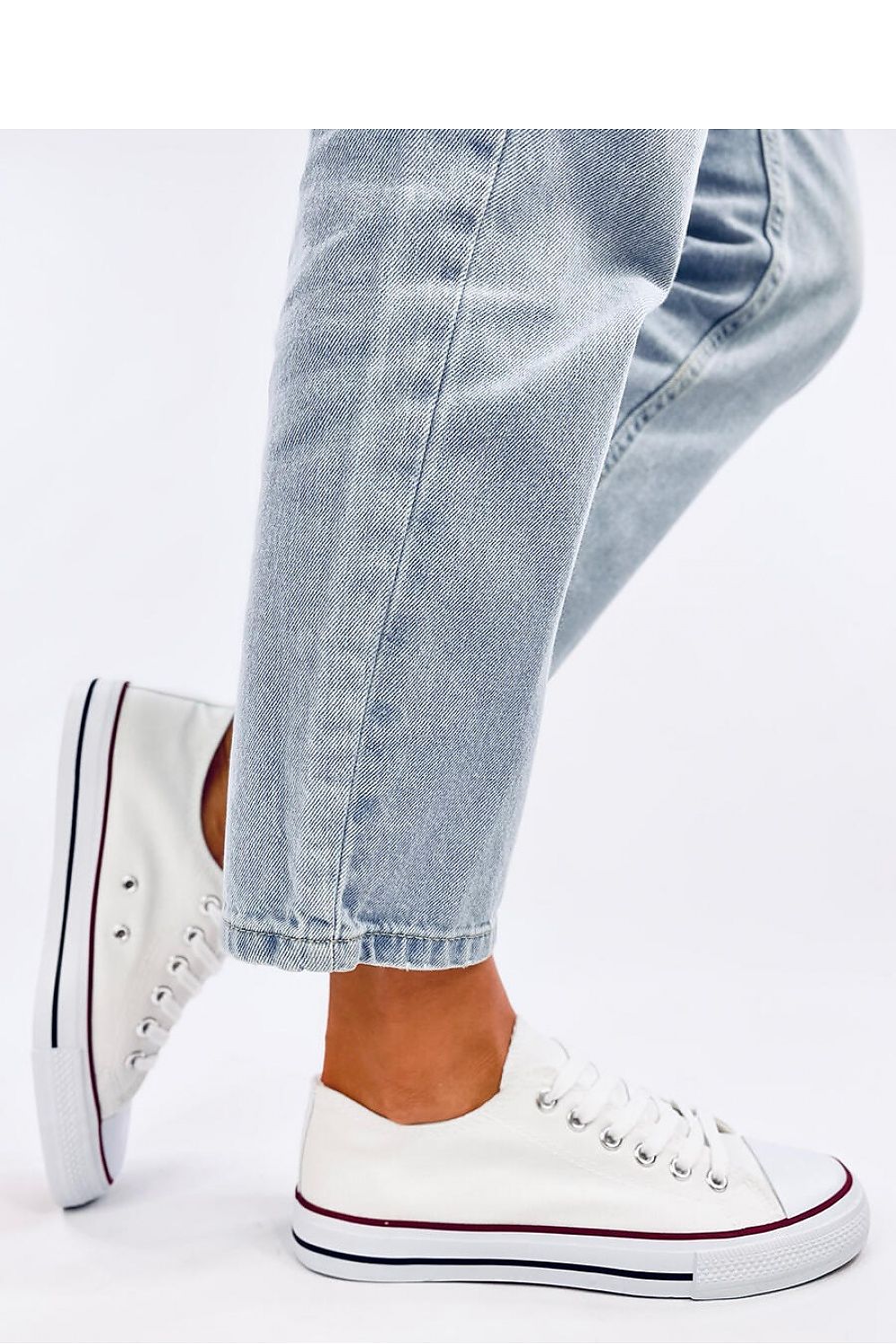 Sneakers Model 194239 Inello