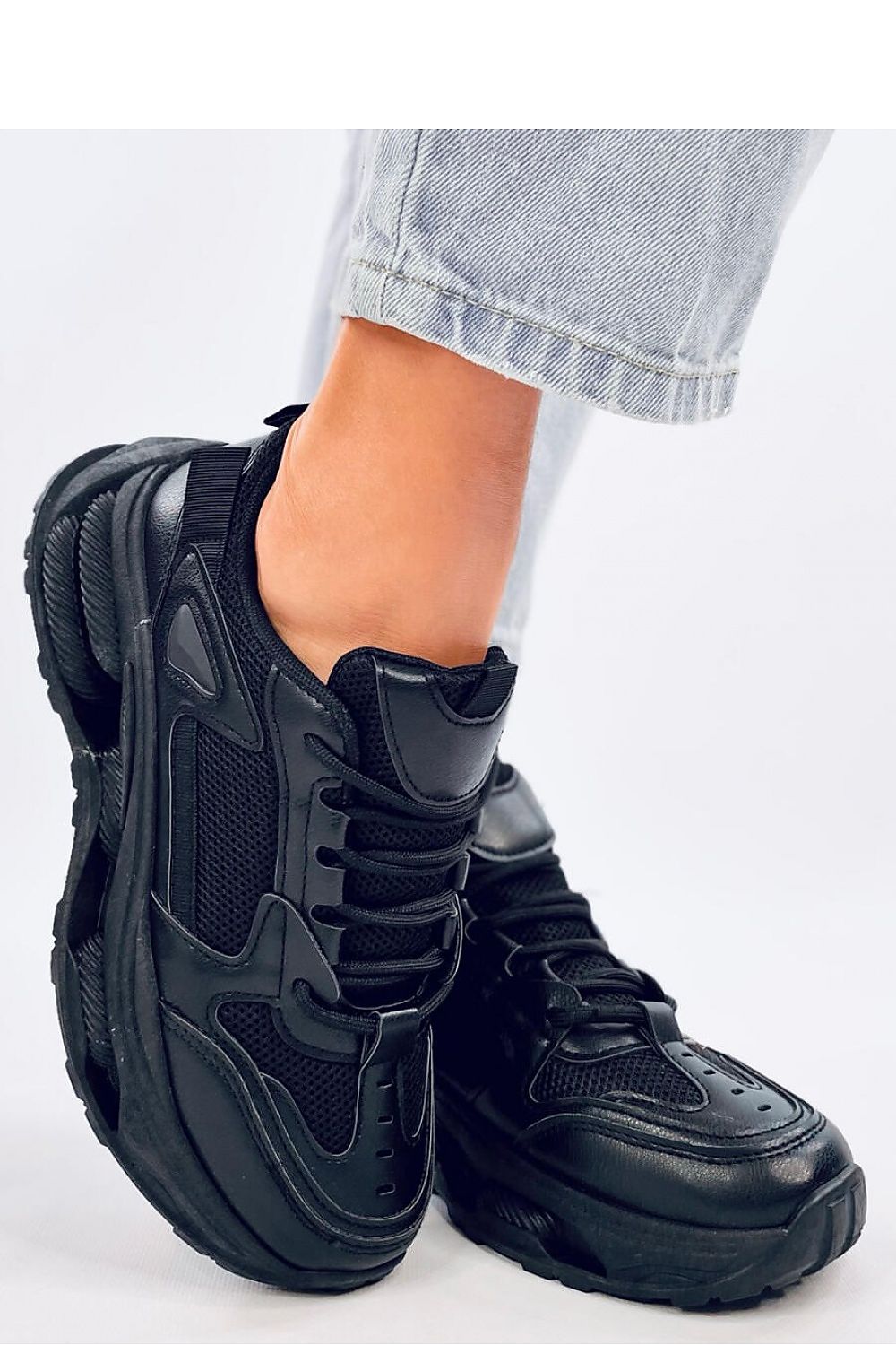 Sportschuhe Model 194245 Inello