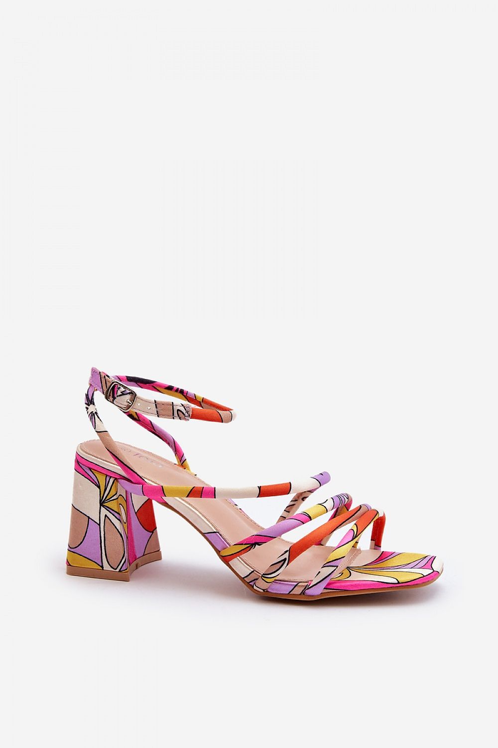 Sandalen mit Absatz Model 194397 Step in style