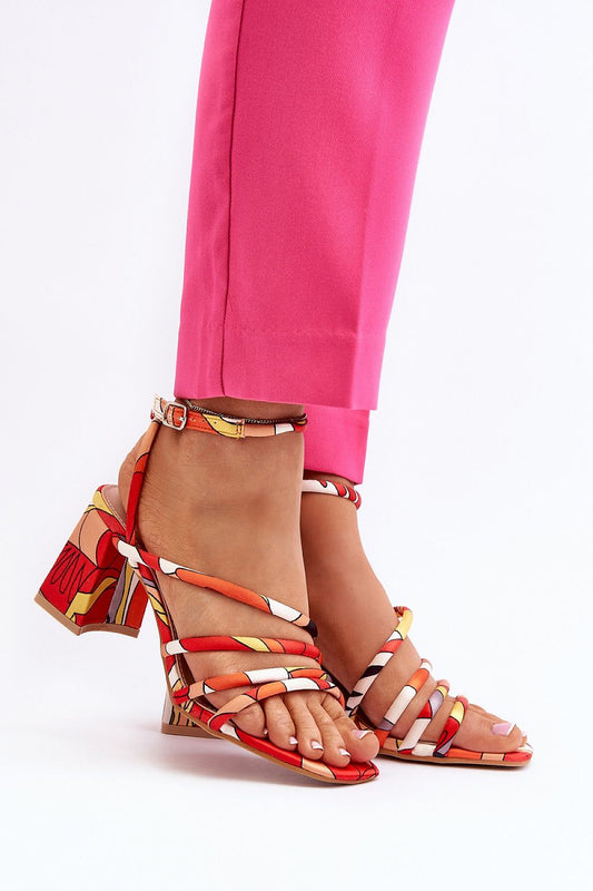 Sandalen mit Absatz Model 194398 Step in style