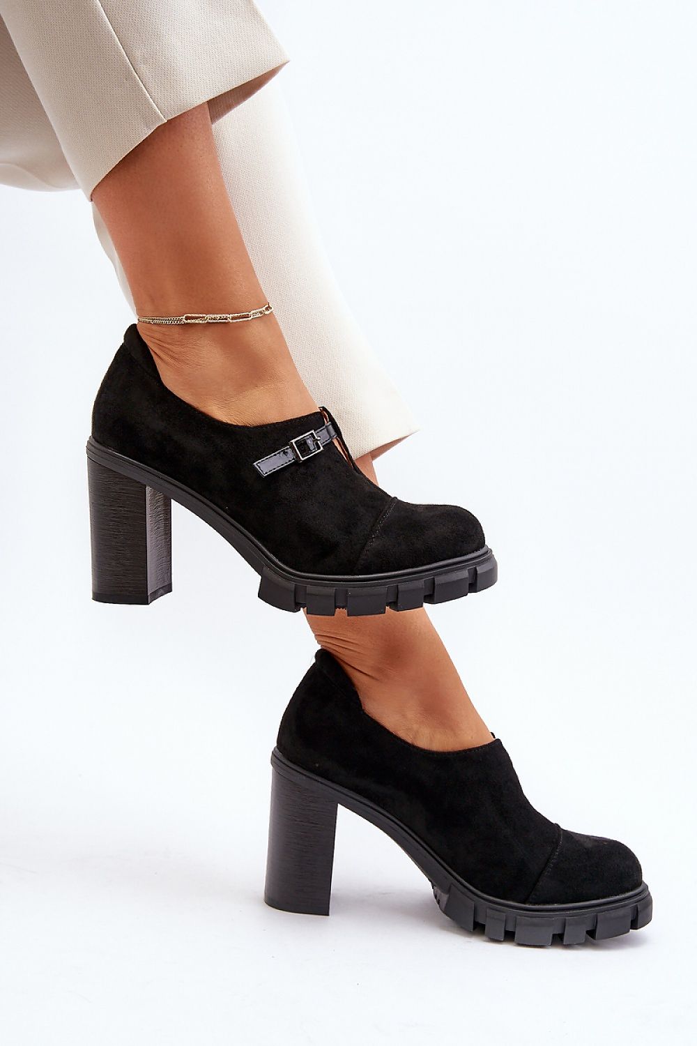 Schuhe mit Absatz Model 194701 Step in style