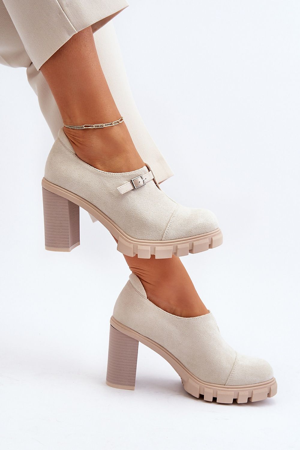 Schuhe mit Absatz Model 194702 Step in style