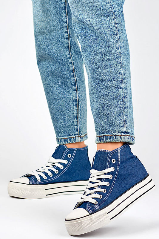 Sneakers Model 194903 PRIMO