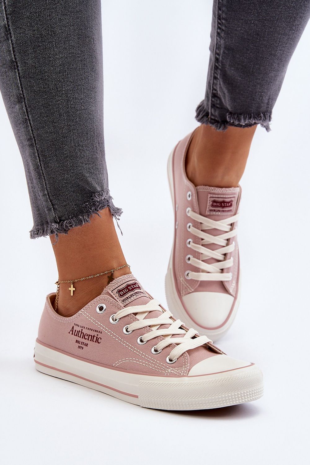 Sneakers Model 194990 Step in style