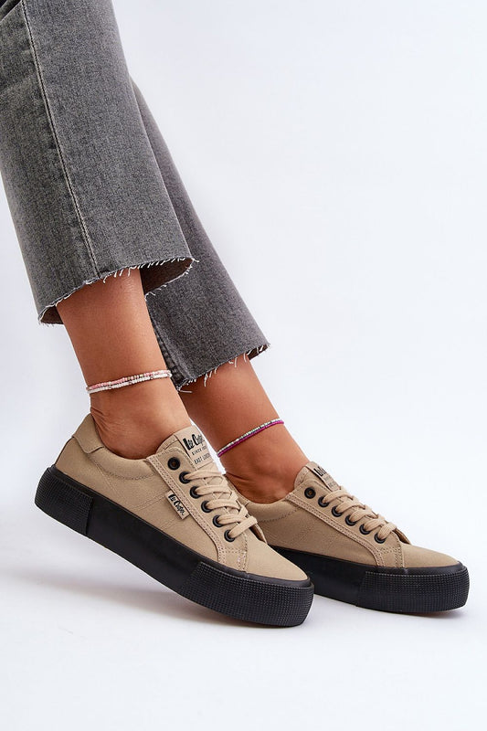 Sneakers Model 194997 Step in style