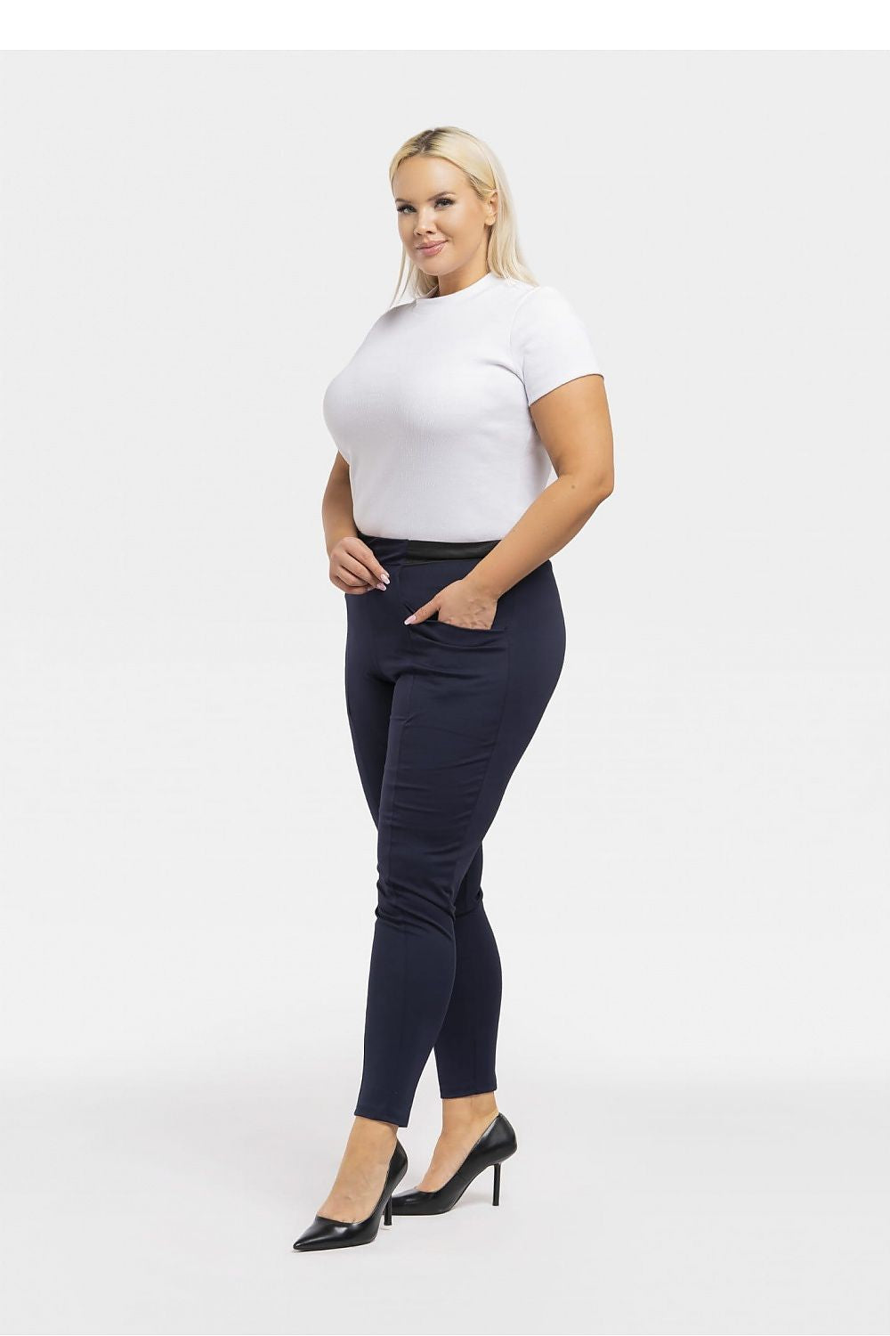 Leggings plus size Model 195035 Karko