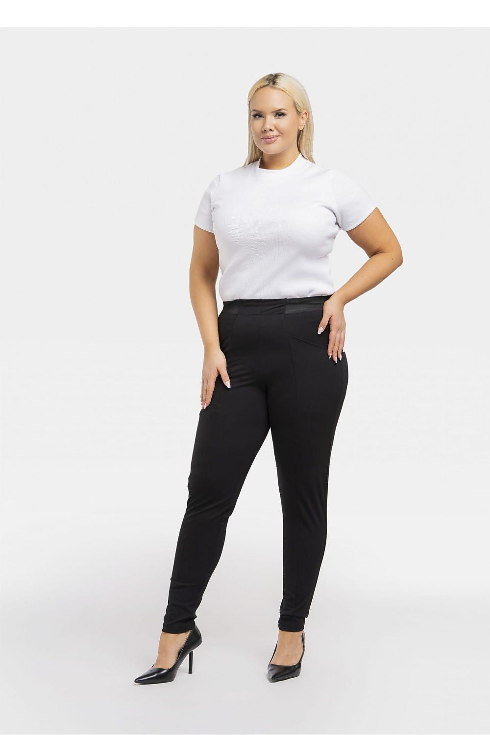 Leggings plus size Model 195036 Karko