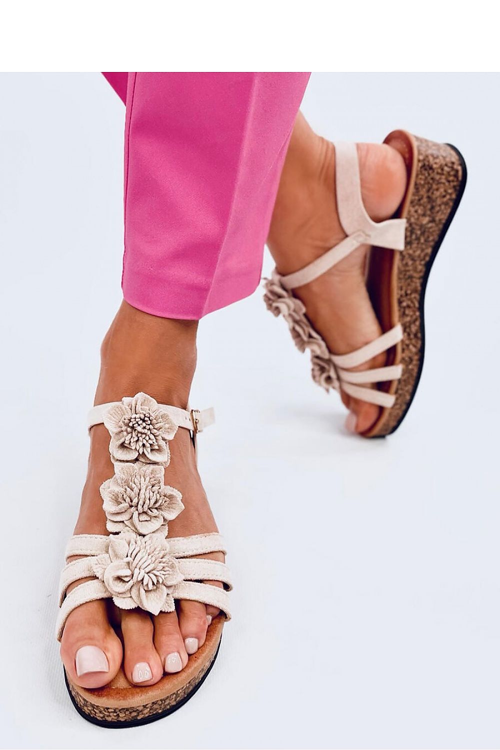 Sandalen mit Absatz Model 195140 Inello
