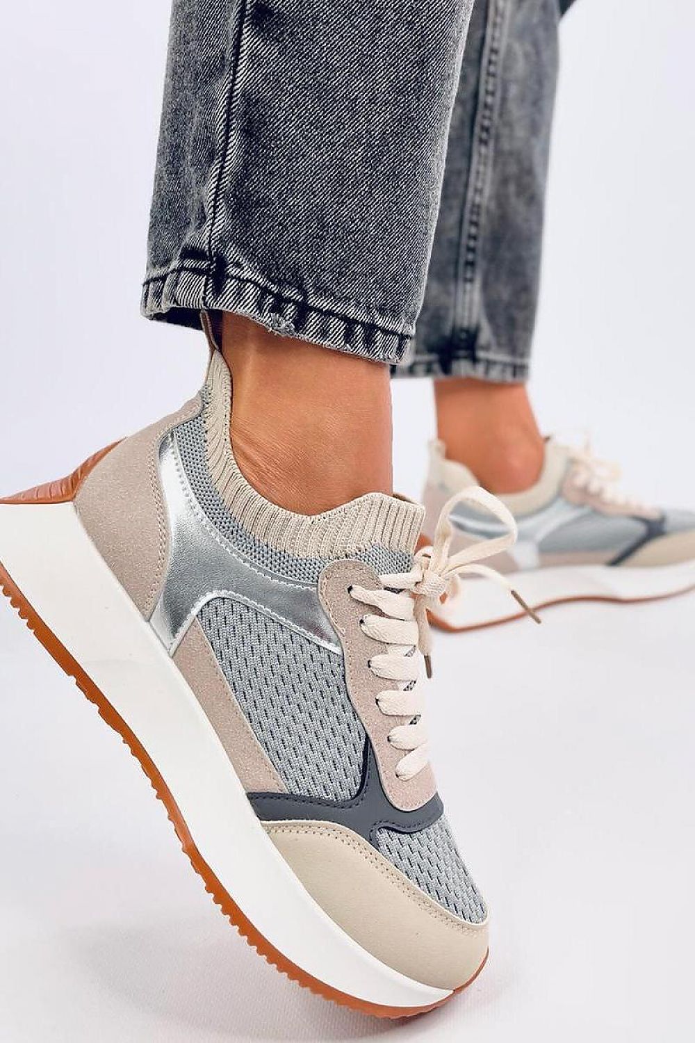 Sportschuhe Model 195513 Inello