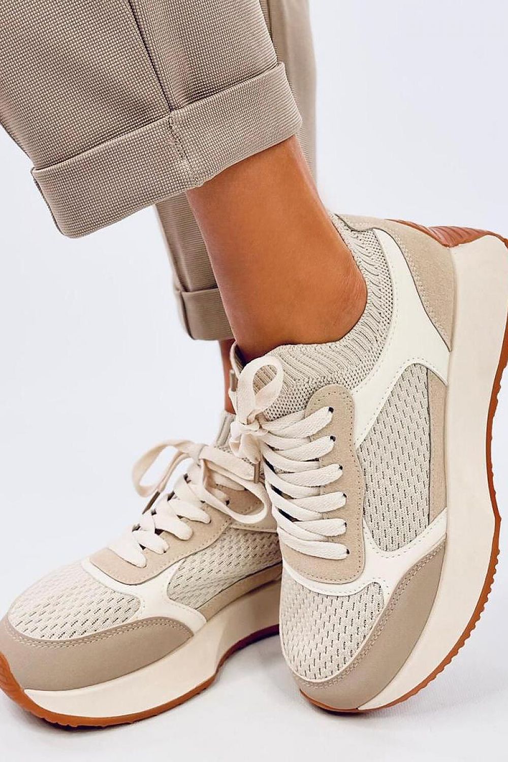 Sportschuhe Model 195515 Inello